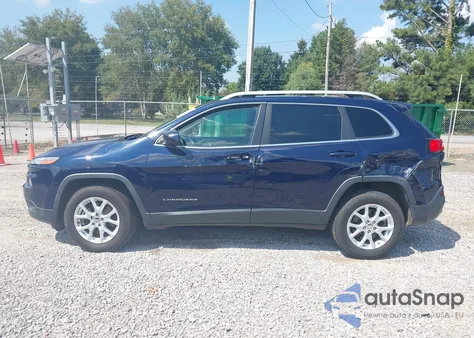 2015 Jeep Cherokee Latitude из США, поврежденный, VIN 1C4PJMCS2FW599876